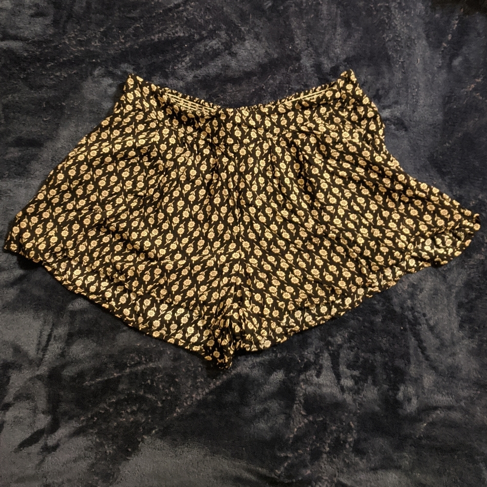 Flower shorts